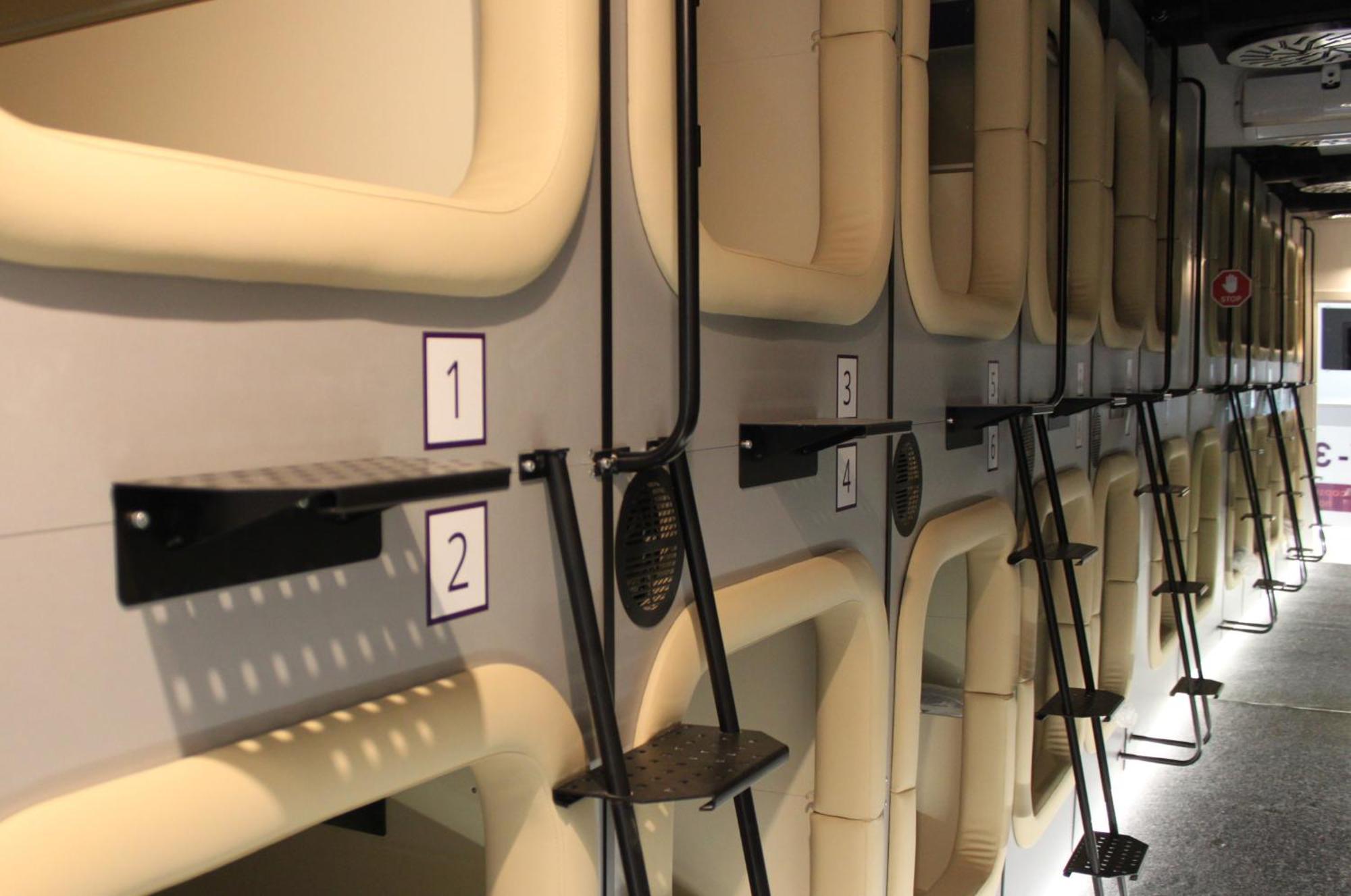 קייב Av-3 Capsule Hotel מראה חיצוני תמונה